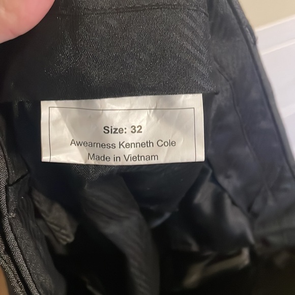 Kenneth Cole Awearness Suit and Pants - Picture 6 of 14